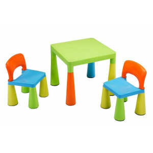 Multi-gekleurde tafels en stoelen voor kinderen
